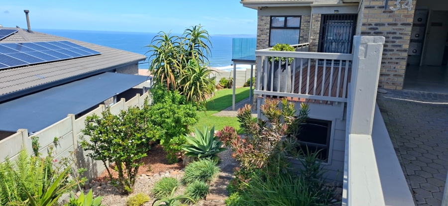 Bedroom Property for Sale in Dana Bay Western Cape